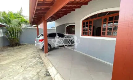 Casa com 3 quartos à venda no Travessão, Caraguatatuba 