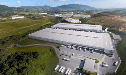 Galpão Industrial Logístico para Locação - 11.624 m² - Rod. Fernão Dias - Extrema - MG