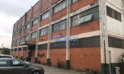 Barracão / Galpão / Depósito para alugar na Rua Sabiá, 1, Ayrosa, Osasco