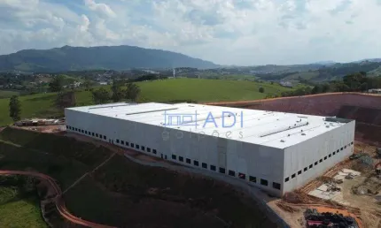Galpão industrial logístico para locação - 2.416 m² - rod. fernão dias - extrema - mg