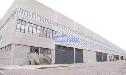 Galpão Industrial Logístico para Locação - 2.130 m² - Rod. Castello Branco - Osasco - SP