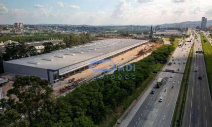 Galpão Logístico/Industrial Padrão AAA Condomínio Fechado - Locação - 8.969 m² - Rod. Castello Branco - Barueri - SP