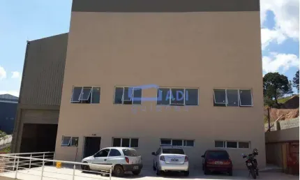 Galpão 1.350 m² com doca e pé direito 10 m – santana de parnaíba