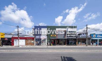 Sala comercial para alugar na Avenida Dorival Caymmi, 36, Itapuã, Salvador