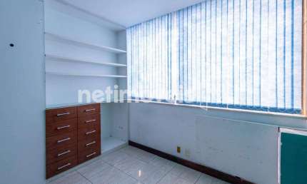 Sala comercial para alugar na Avenida Tancredo Neves, Caminho das Árvores, Salvador