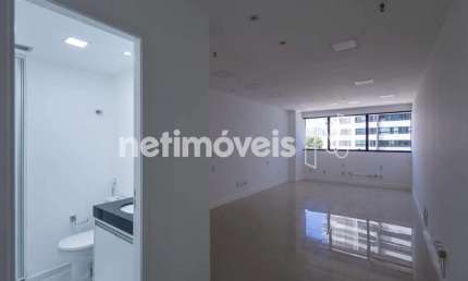 Sala comercial para alugar na Avenida Luís Viana, Paralela, Salvador