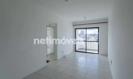 Apartamento com 2 quartos para alugar na Rua Antônio da Silva Coelho, 151, Armação, Salvador