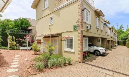 Casa em Condomínio à venda em Porto Alegre - Bairro Ipanema - 190m²