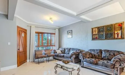 Casa em Condomínio para venda  no Bairro IPANEMA em Porto Alegre
