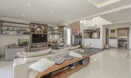Casa para venda  no Bairro Vila Assunção em Porto Alegre