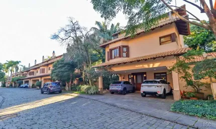 Casa em condomínio para venda  no bairro tristeza em porto alegre