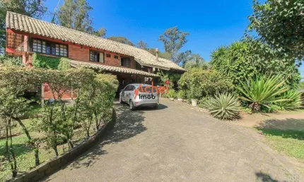Casa Comercial para venda  no Bairro Vila Nova em Porto Alegre