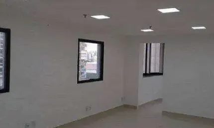 CONJUNTO COMERCIAL (124,11m²), 6 BANHEIROS, 3 VAGAS. AO LADO DO SHOPPING IBIRAPUERA