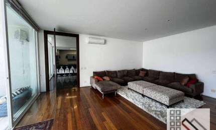 Casa com 3 quartos para alugar na Rua Argentina, 563, Jardim América, São Paulo