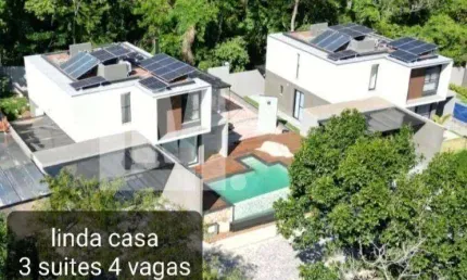 Casa 3 dormitórios (311m²), 3 Suítes, Varanda, 3 Vagas. É simplesmente uma paisagem encantadora