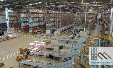 Galpão Comercial/Industrial (10.470,57m²), 6 Banheiros, 12 Vagas. A 5 minutos da Rodovia Castelo Branco