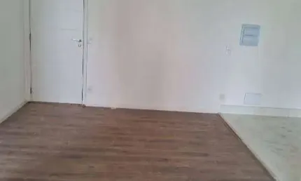 Apartamento 2 dormitórios (68m²) 1 suíte, 2 vagas, varanda. próximo do parque da aclimação