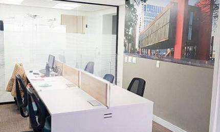 Conjunto Comercial (338m²), 4 Banheiros. Localização privilegiada da Avenida Cidade Jardim
