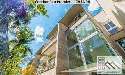Casa de Alto Padrão em Condomínio 4 Dormitórios (424,76m²), 4 Suítes, 4 Vagas. Próximo do Shopping Morumbi