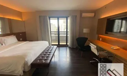 Apartamento 1 Dormitório (33m²), 1 Banheiro, Mobiliado. Próximo do Parque do Povo