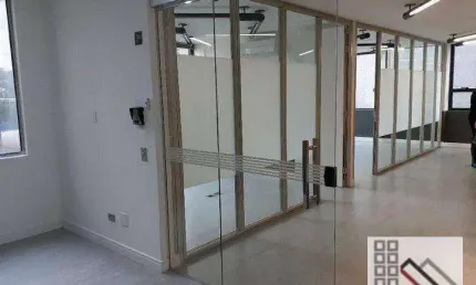 Conjunto comercial (286,13m²), 4 banheiros, 6 vagas. na melhor localização da vila olímpia