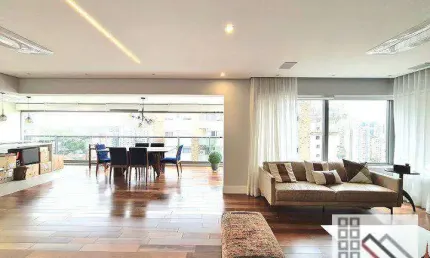 Apartamento 3 dormitórios (192m²), 3 Suítes, Varanda, 4 Vagas. A 200 metros da estação Campo Belo