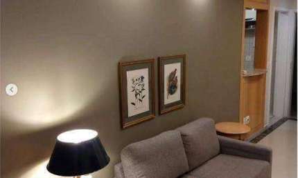 Apartamento 1 Dormitório (34m²), 1 Banheiro, Mobiliado, Sacada, 1 Vaga. Próximo do Shopping Ibirapuera