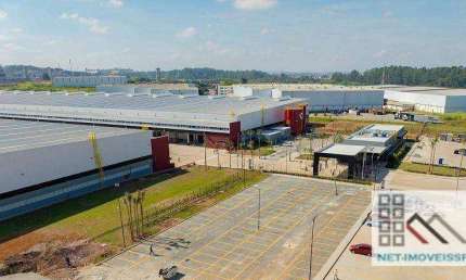GALPÃO LOGÍSTICO (6.595,68m²), 9 VAGAS. LOCALIZAÇÃO ESTRATÉGICA E SEGURANÇA PARA ESTOCAGEM E ARMAZENAGEM