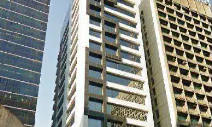 Conjunto comercial (376,67m²), 4 banheiros, 4 vagas.  ao lado do shopping center 3
