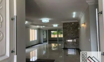 CASA EM CONDOMÍNIO 5 DORMITÓRIOS (530m²), 4 SUÍTES, 4 VAGAS. RESIDENCIAL 2, MODERNIDADE E PRATICIDADE