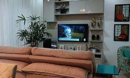 CASAS EM CONDOMÍNIO 3 DORMITÓRIOS (91m² ) 1 SUITE, 2 VAGAS. UM CLUBE COMPLETO E INTEIRINHO PARA VOCÊ