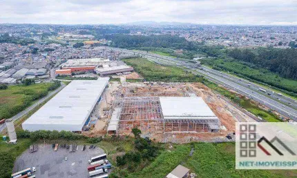 GALPÃO LOGÍSTICO (2.865,55m²), 13 VAGAS. LOCALIZAÇÃO ESTRATÉGICA E SEGURANÇA PARA ESTOCAGEM E ARMAZENAGEM