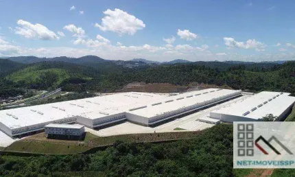 GALPÃO LOGÍSTICO (6.288m²), 4 BANHEIROS, 12 VAGAS. A MELHOR LOCALIZAÇÃO NO PRINCIPAL HUB LOGÍSTICO DO BRASIL