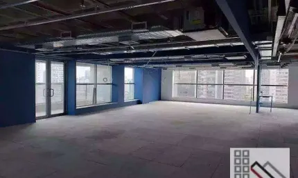 CONJUNTO COMERCIAL (310m²), 2 BANHEIROS, 9 VAGAS. A 200 METROS DA ESTAÇÃO CAMPO BELO