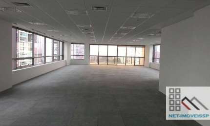 CONJUNTO COMERCIAL (266,50m²), 8 VAGAS. PRÓXIMO DA ESTAÇÃO CAMPO BELO DO METRÔ