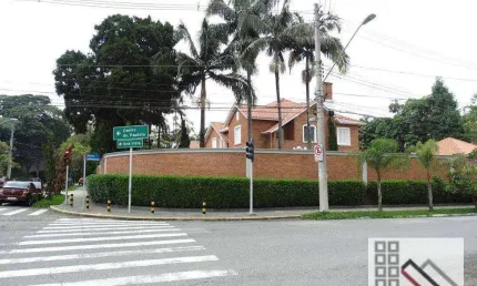CASA DE ESQUINA COMERCIAL/RESIDENCIAL (850m²), 2 BANHEIROS, 12 VAGAS, TERRAÇO. CASA DE CINEMA NO JARDIM AMÉRICA