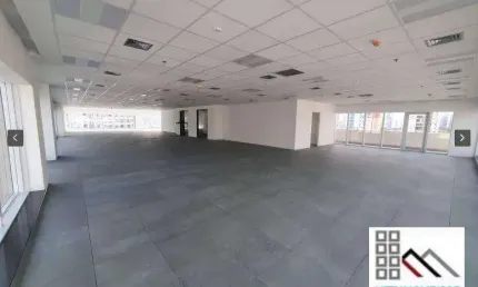 CONJUNTO COMERCIAL (192m²), 4 BANHEIROS, 6 VAGAS. AO LADO DO SHOPPING MORUMBI