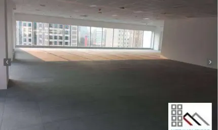 Conjunto comercial (257m²), 4 banheiros, 8 vagas. ao lado do shopping morumbi