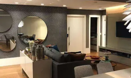 APARTAMENTO 2  DORMS (128m²), 2 SUITES, MOBILIADO E DECORADO, 3 VAGAS, VARANDA. PRÓXIMO DA ESTAÇÃO CAMPO BELO