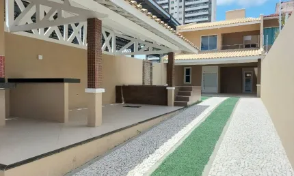 Casa com 3 quartos à venda na Rua Professor Solon Farias, 1564, Cambeba, Fortaleza