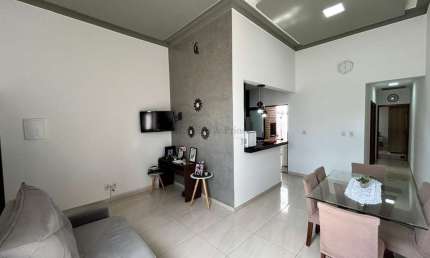 Casa para Venda em Indaiatuba, Jardim União, 2 dormitórios, 1 suíte, 2 banheiros, 2 vagas