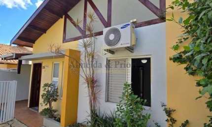 Casa em Condomínio para Locação em Indaiatuba, Jardim São Francisco, 3 dormitórios, 1 suíte, 2 banheiros, 2 vagas