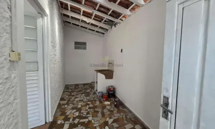 Casa para Locação em Indaiatuba, Centro, 1 dormitório, 1 banheiro, 1 vaga