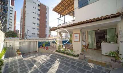 Casa para vender com 12 quartos, sendo 7 suítes, com 408m² no bairro Piedade
