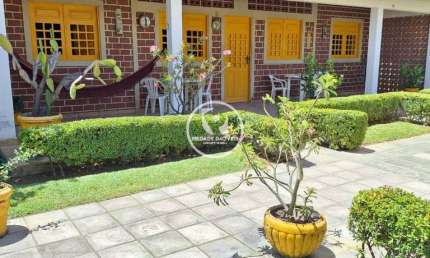 Casa de Condomínio Para Vender com 4 quartos  em Tamandaré