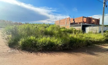 Terreno à venda na Rua Edvaldo Ferreira Granja, 914, Cará-cará, Ponta Grossa