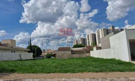 Terreno em condomínio fechado à venda no Quinta Ranieri, Bauru 