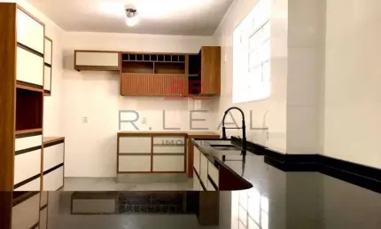 Casa com 3 quartos à venda na Vila Pacífico, Bauru 