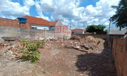 Terreno à venda na Vila São João da Boa Vista, Bauru 