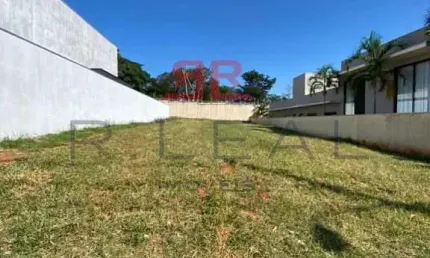 Terreno em condomínio fechado à venda no Residencial Villa Dumont, Bauru 